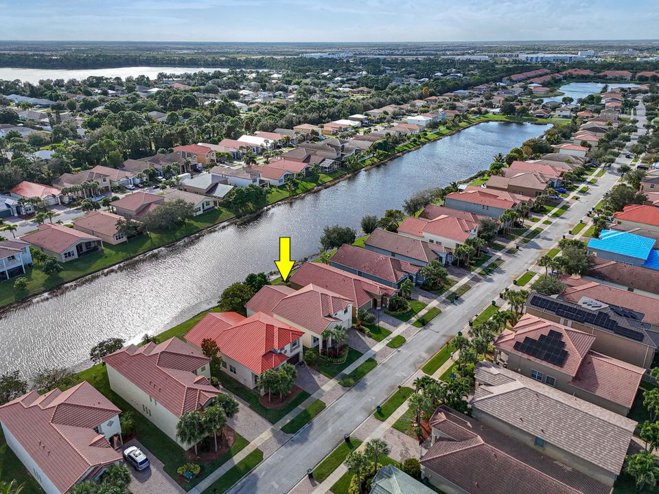 待售: $489,000 (4 贝兹, 2 浴室, 2731 平方英尺)