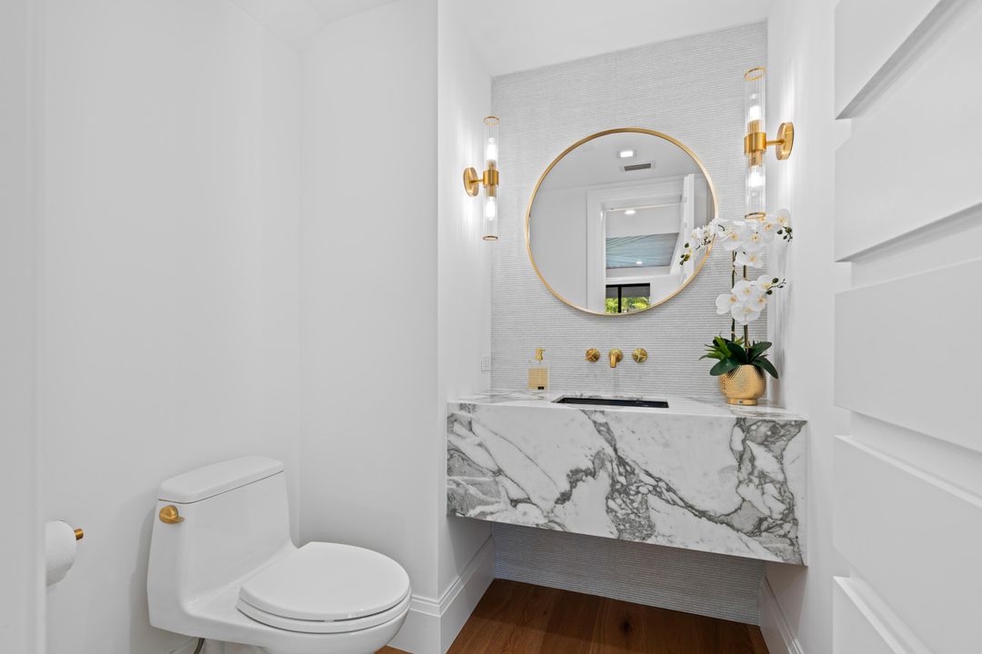 En Venta: $4,995,000 (4 camas, 4 baños, 3689 Pies cuadrados)