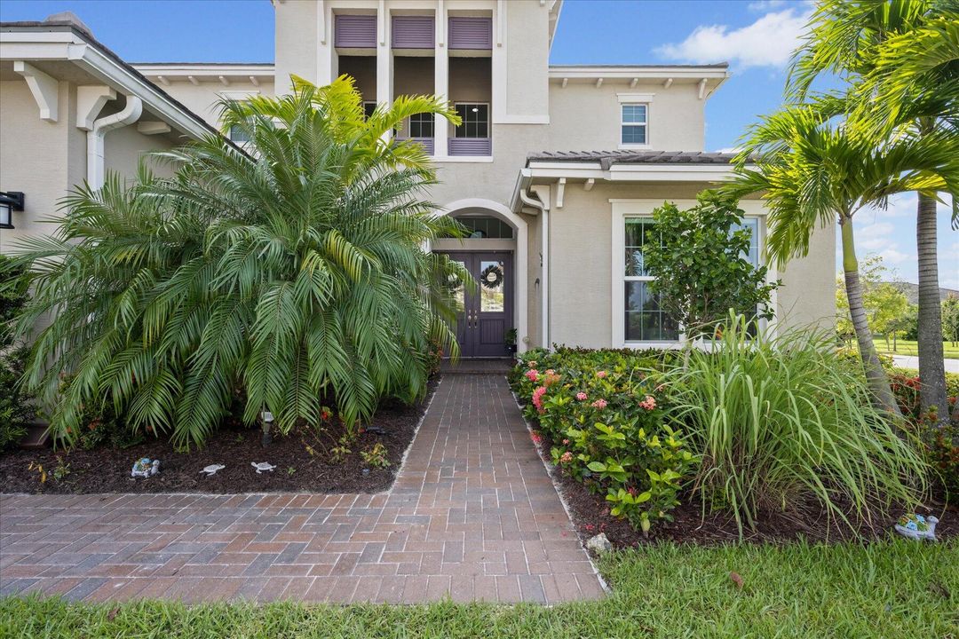 На продажу: $750,000 (5 спален, 4 ванн, 4110 Квадратных фут)