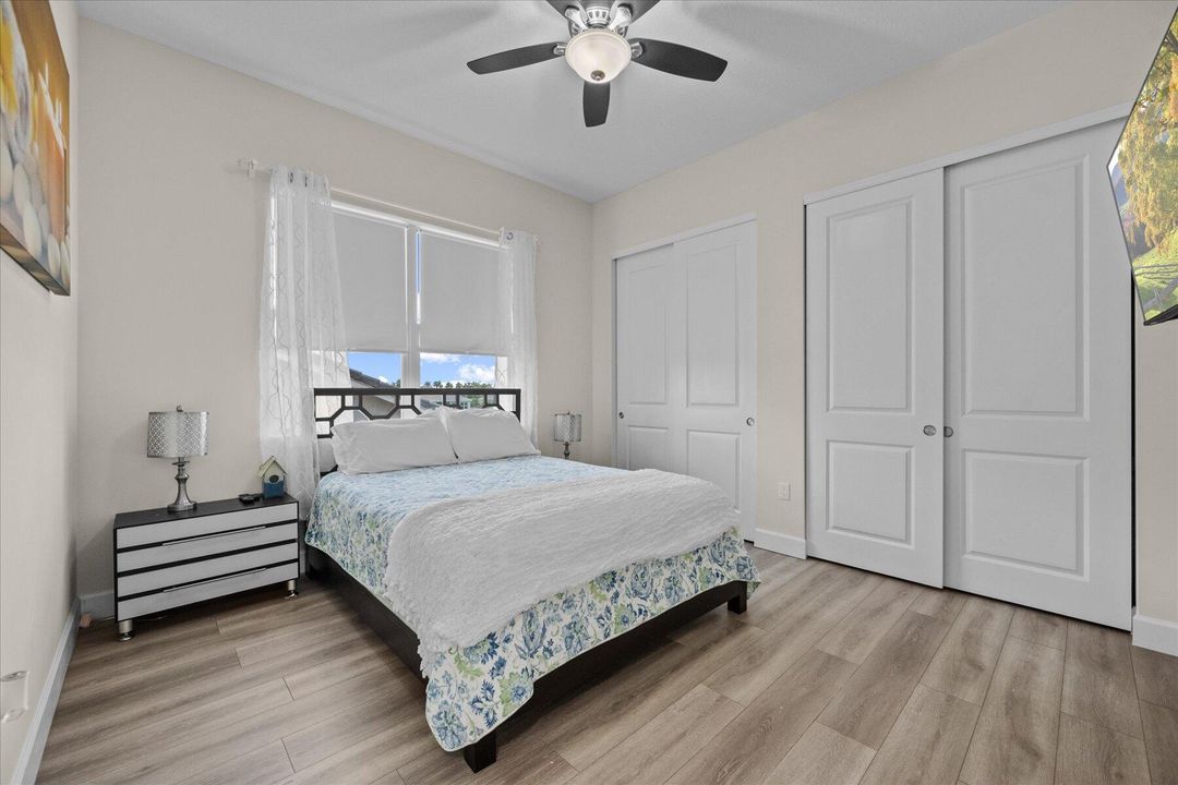 На продажу: $750,000 (5 спален, 4 ванн, 4110 Квадратных фут)