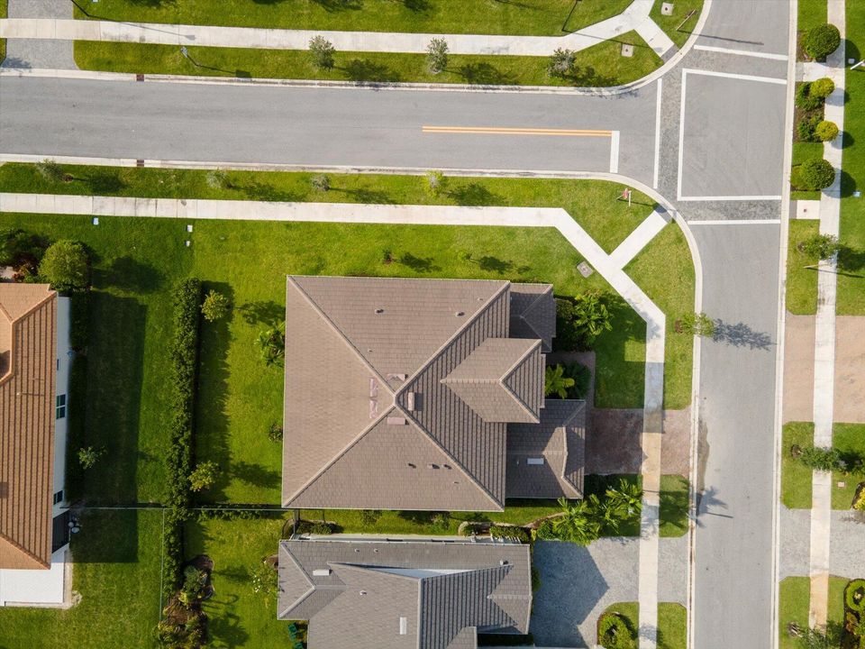 На продажу: $750,000 (5 спален, 4 ванн, 4110 Квадратных фут)