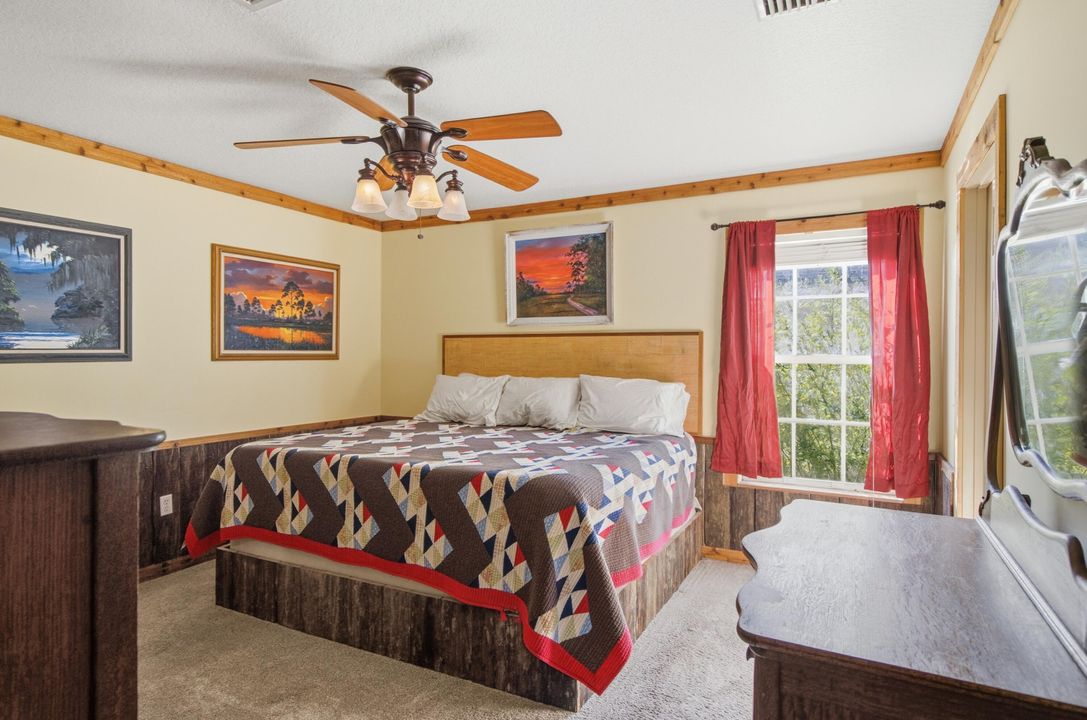 For Sale: $460,000 (4 beds, 2 baths, 2204 Square Feet)