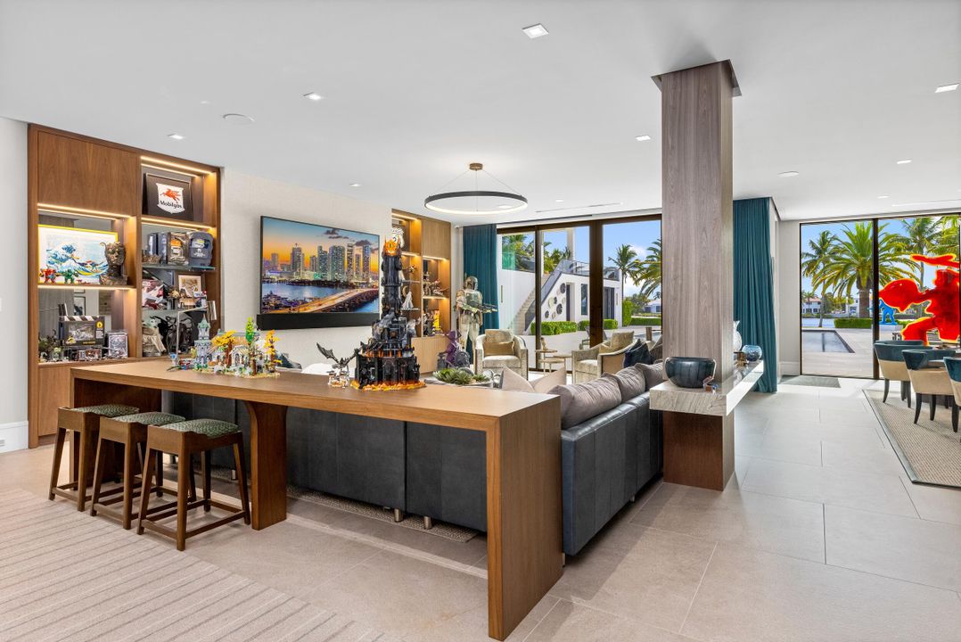 На продажу: $85,000,000 (6 спален, 10 ванн, 19661 Квадратных фут)