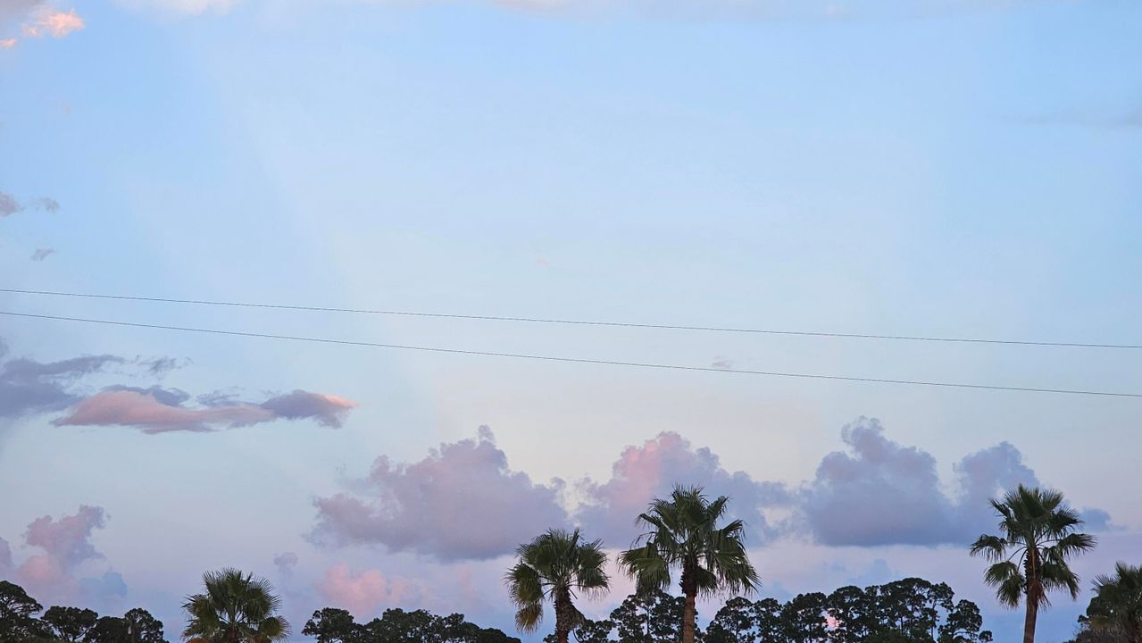 В аренду: $2,150 (3 спален, 2 ванн, 1310 Квадратных фут)