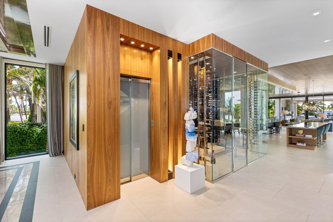 На продажу: $85,000,000 (6 спален, 10 ванн, 19661 Квадратных фут)