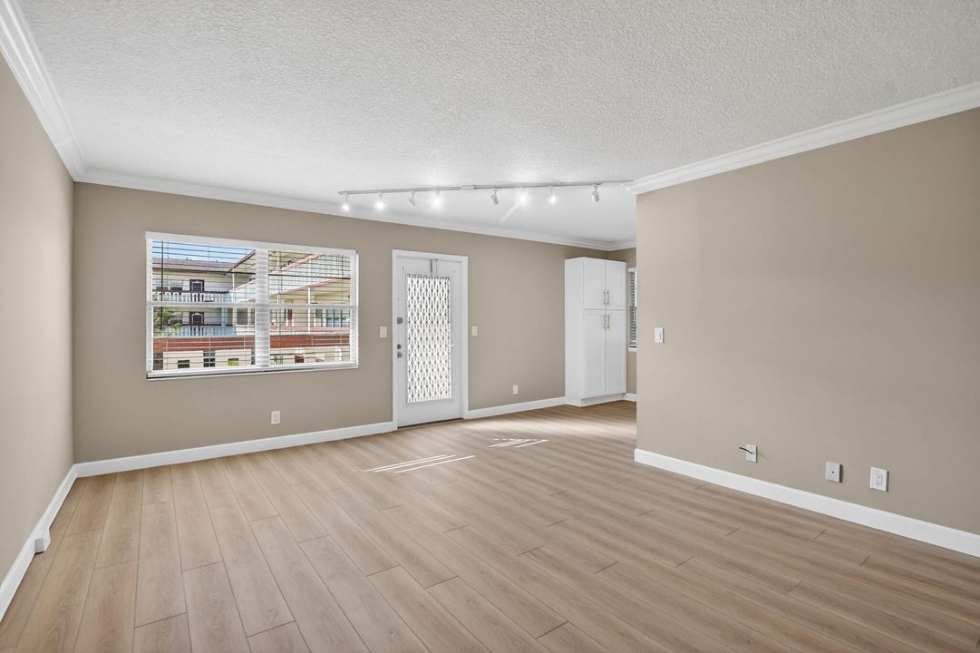 En Venta: $160,000 (2 camas, 1 baños, 840 Pies cuadrados)