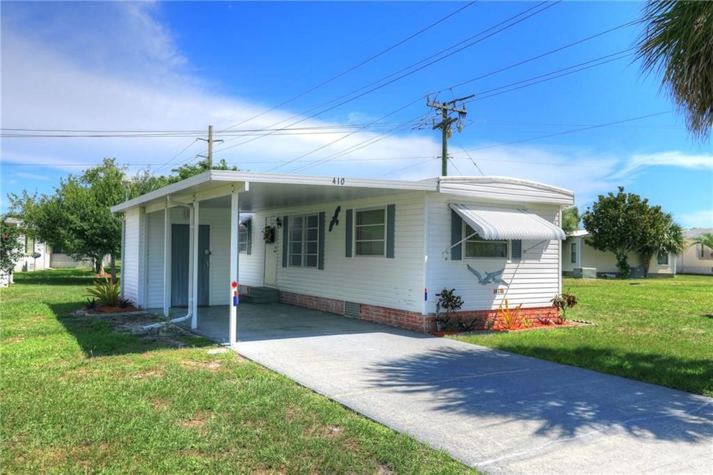 For Sale: $92,000 (2 beds, 1 baths, 672 Square Feet)