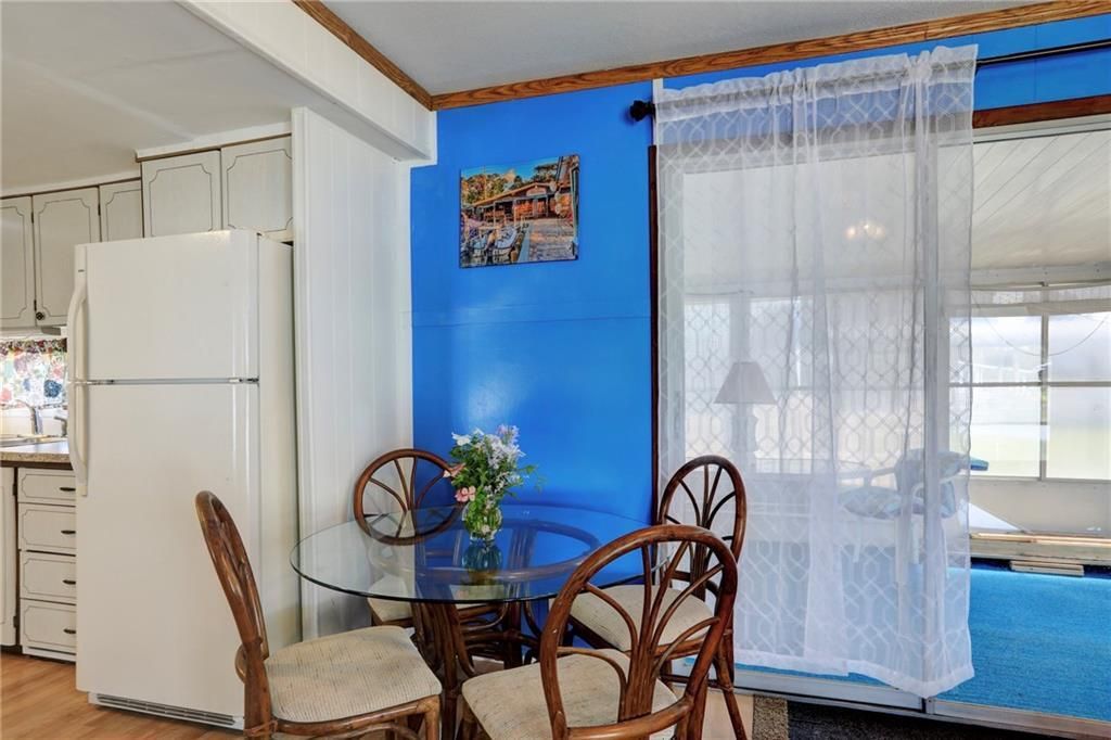 For Sale: $92,000 (2 beds, 1 baths, 672 Square Feet)