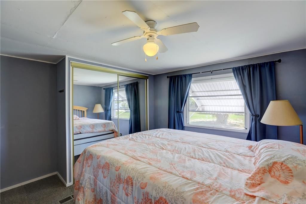 For Sale: $92,000 (2 beds, 1 baths, 672 Square Feet)