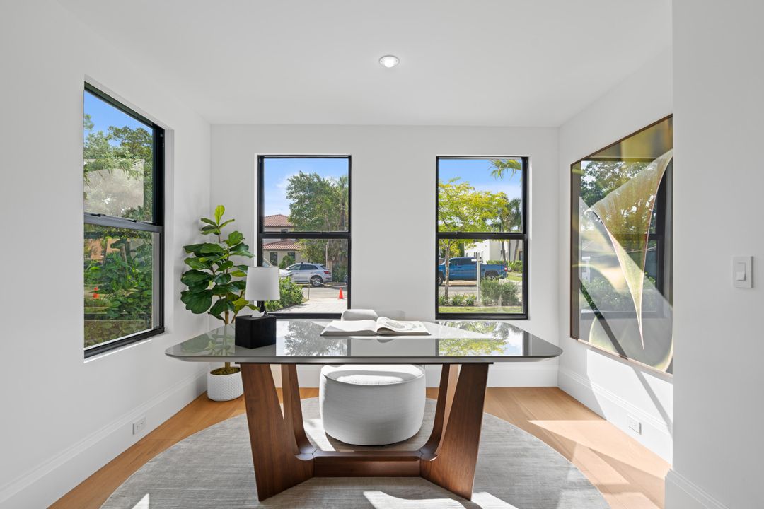 En Venta: $4,995,000 (4 camas, 4 baños, 3689 Pies cuadrados)