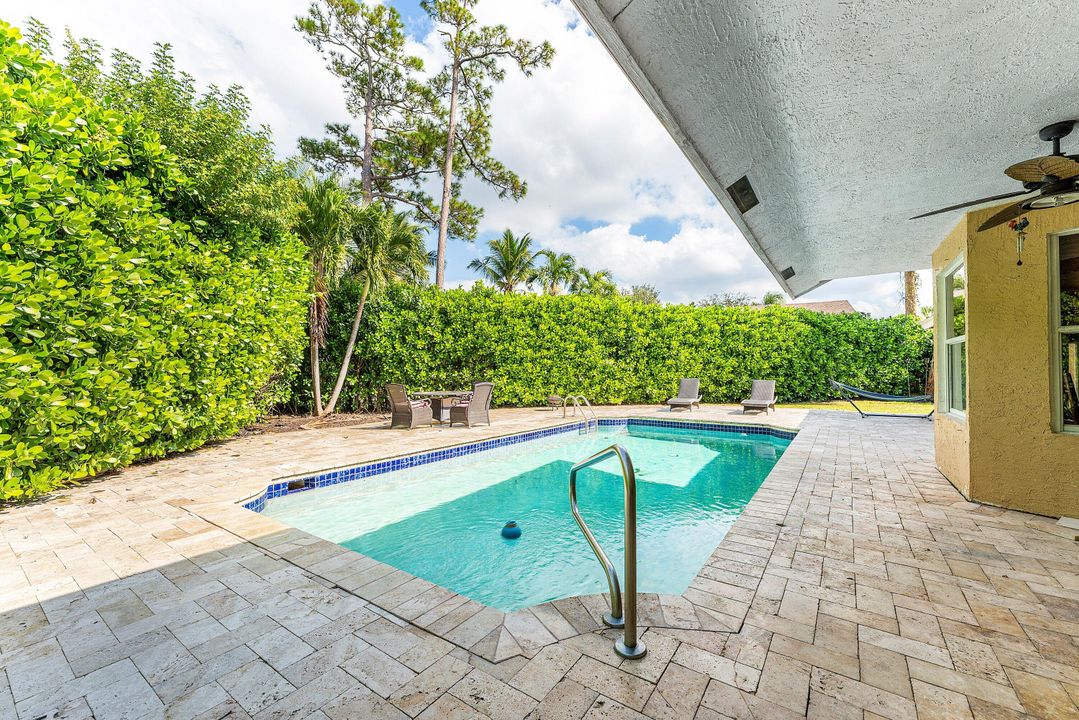 For Sale: $689,000 (4 beds, 3 baths, 2410 Square Feet)