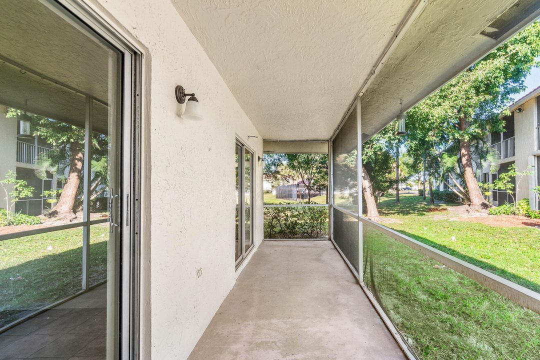 出租: $2,400 (2 贝兹, 2 浴室, 1026 平方英尺)