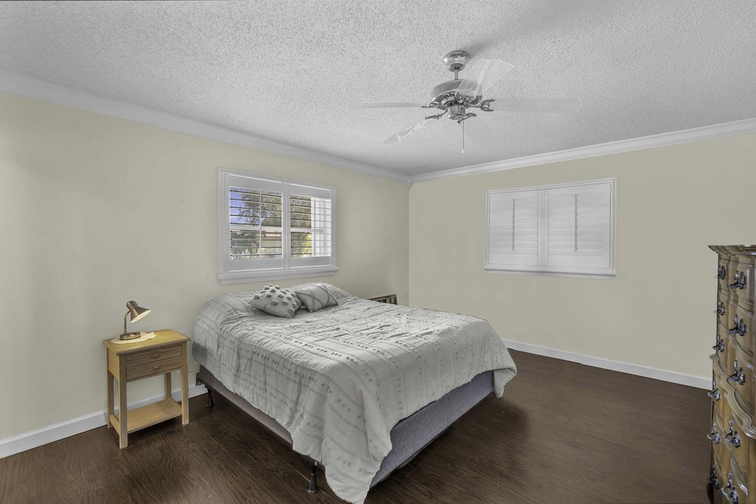 待售: $375,000 (2 贝兹, 2 浴室, 1265 平方英尺)