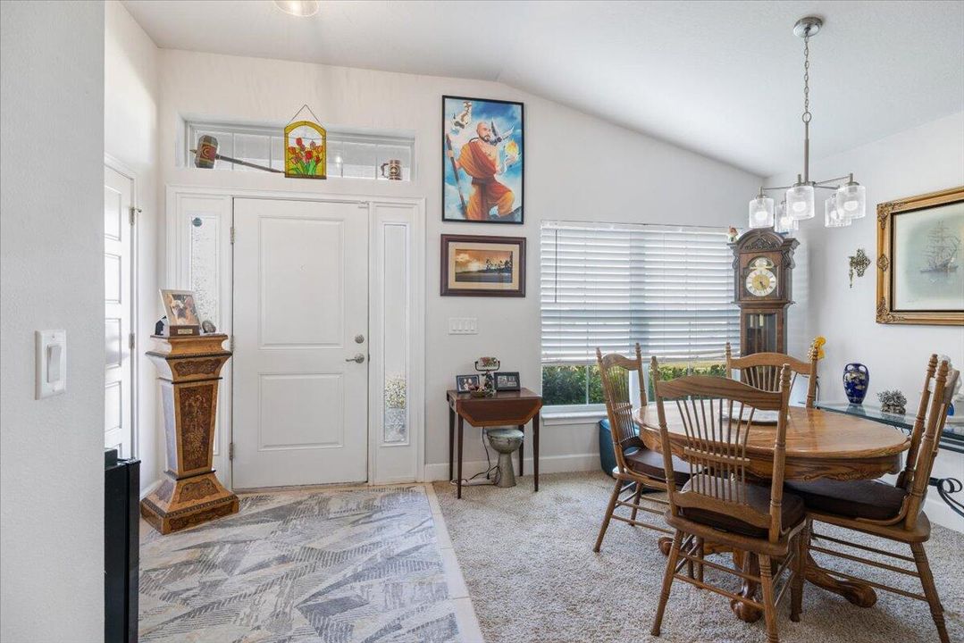 For Sale: $300,000 (3 beds, 2 baths, 1477 Square Feet)