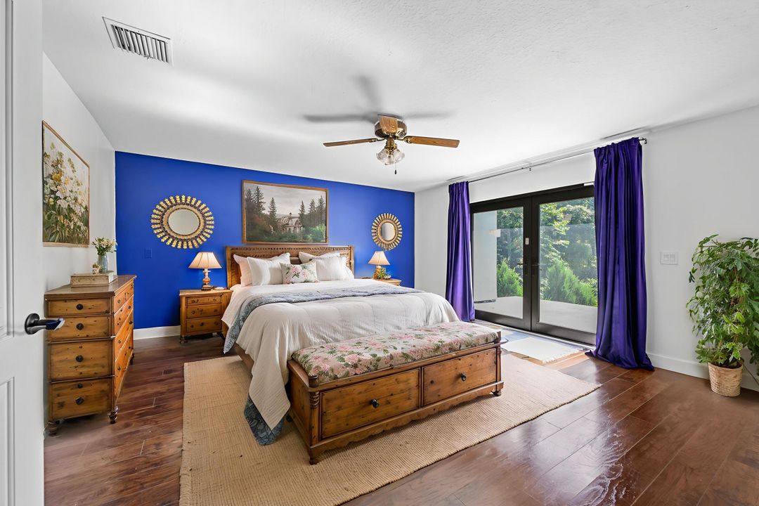 For Sale: $725,000 (4 beds, 3 baths, 2315 Square Feet)