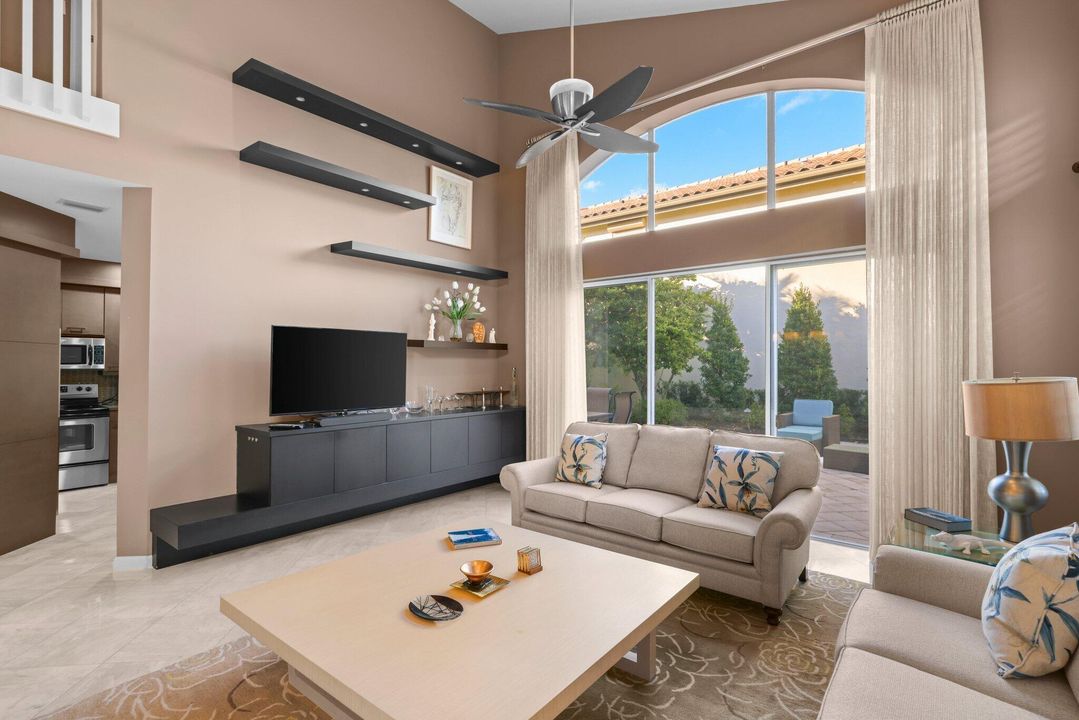 For Sale: $849,900 (3 beds, 3 baths, 2367 Square Feet)