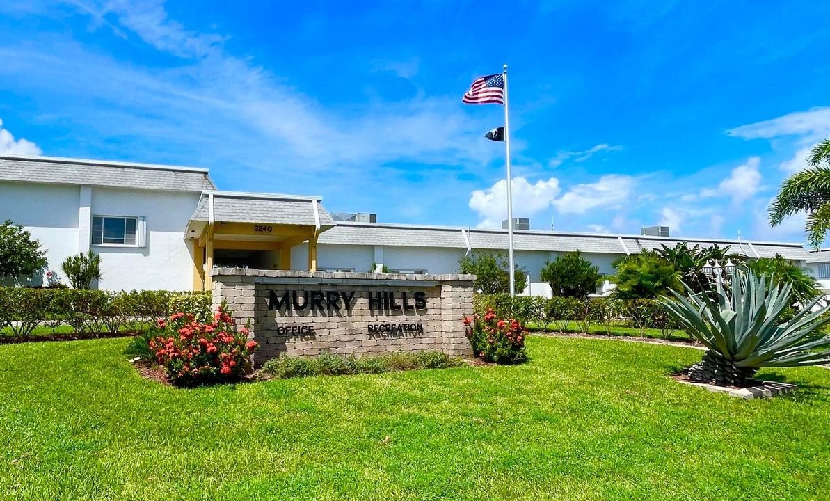 For Rent: $1,650 (2 beds, 2 baths, 819 Square Feet)