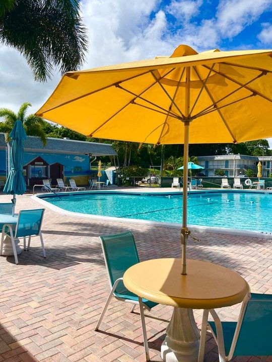 For Rent: $1,650 (2 beds, 2 baths, 819 Square Feet)