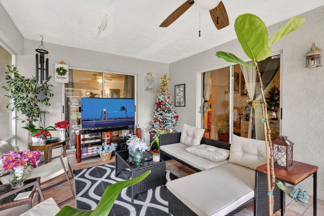 На продажу: $350,000 (3 спален, 2 ванн, 1254 Квадратных фут)