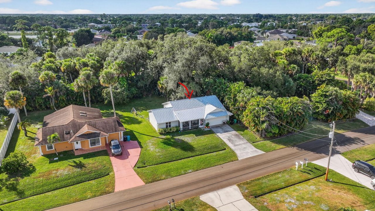 На продажу: $350,000 (3 спален, 2 ванн, 1254 Квадратных фут)