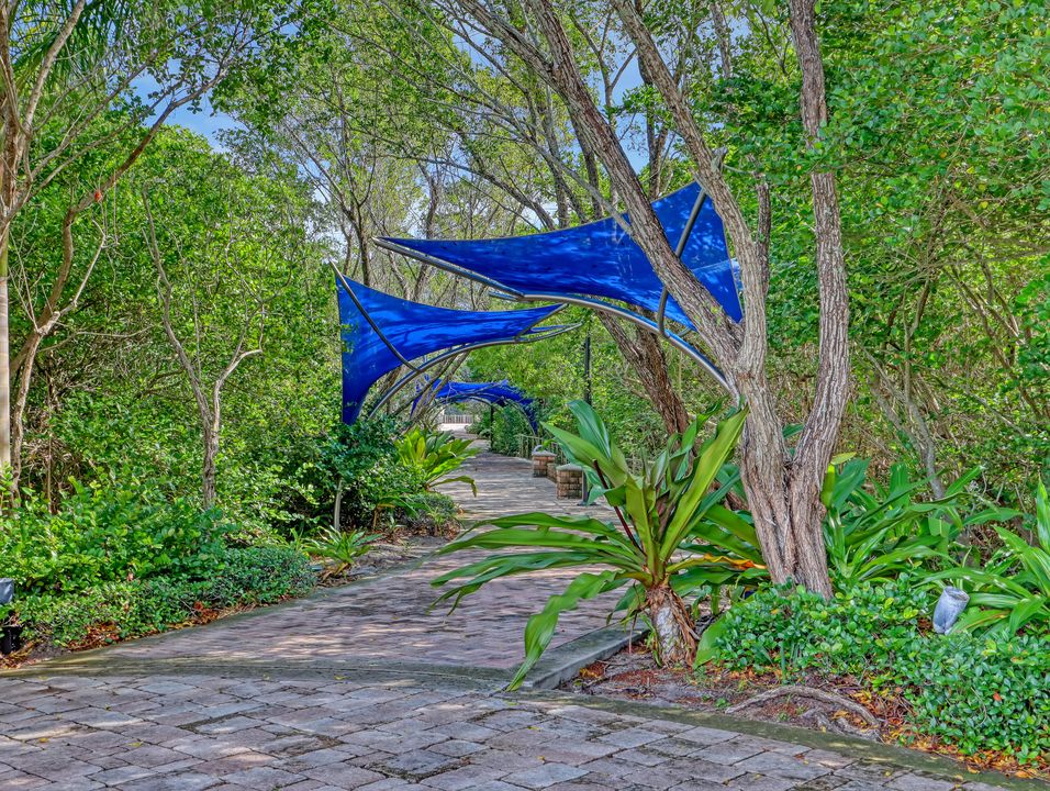 На продажу: $459,000 (2 спален, 2 ванн, 1329 Квадратных фут)