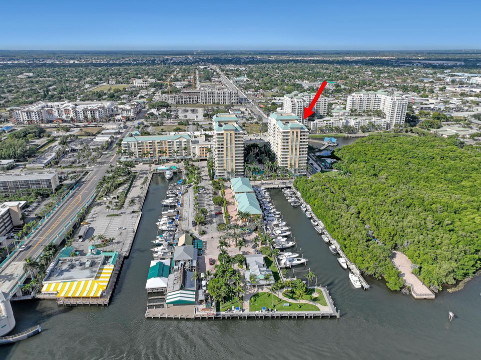 На продажу: $459,000 (2 спален, 2 ванн, 1329 Квадратных фут)