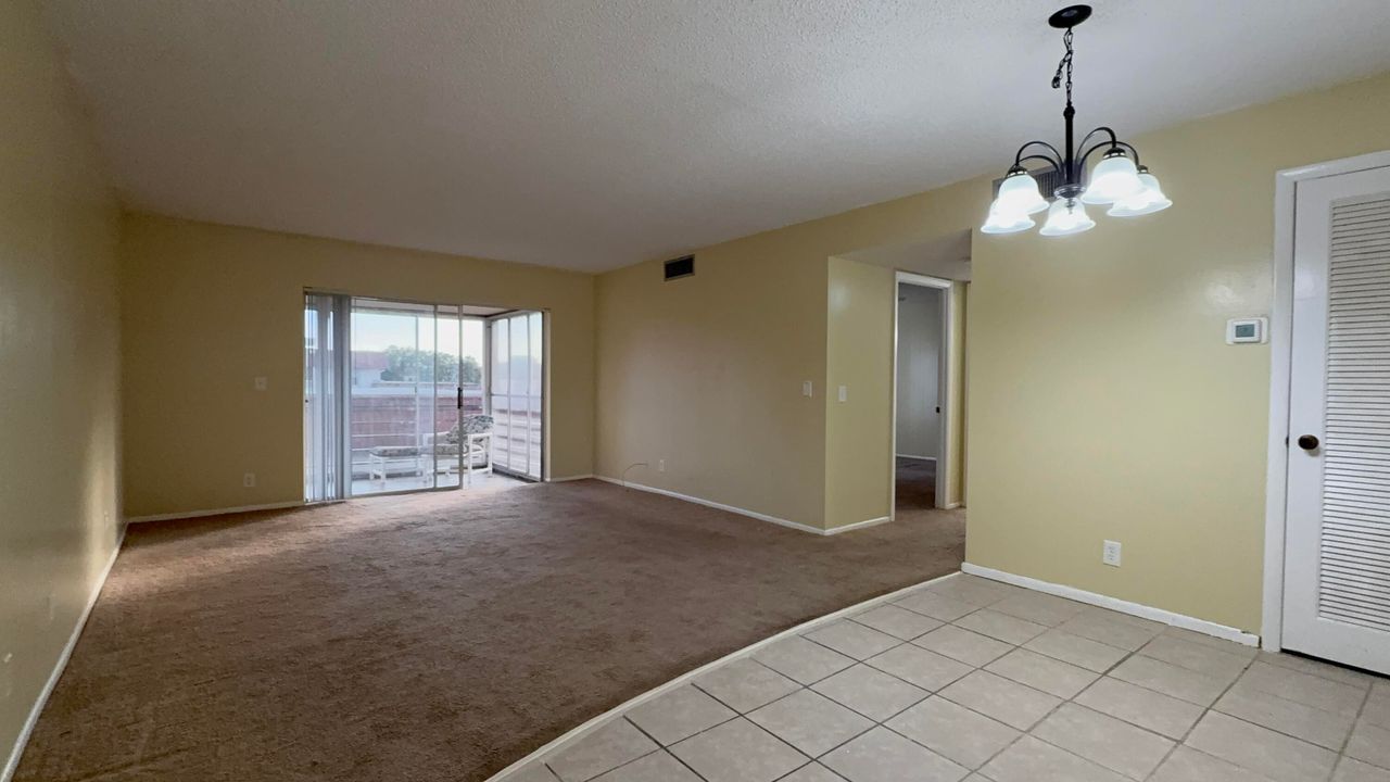 For Rent: $1,600 (2 beds, 2 baths, 1088 Square Feet)