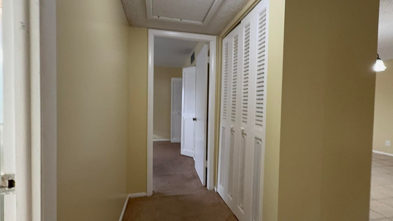 For Rent: $1,600 (2 beds, 2 baths, 1088 Square Feet)