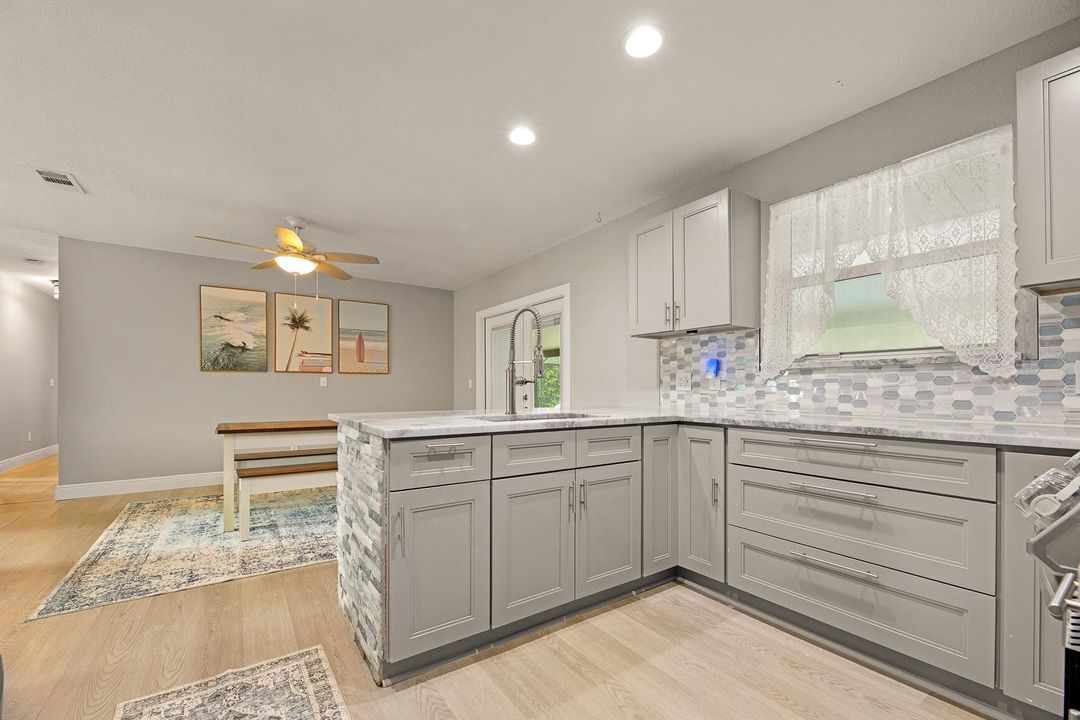 For Sale: $524,900 (3 beds, 2 baths, 1323 Square Feet)