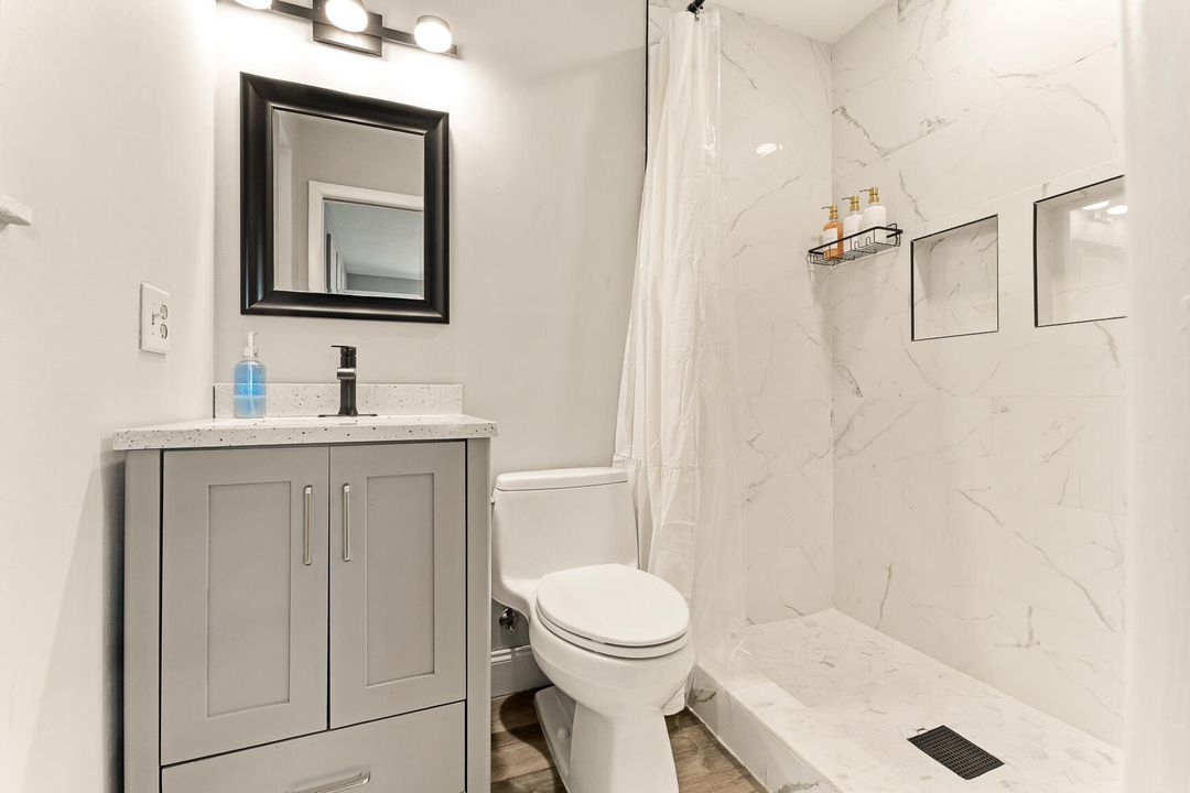 For Sale: $524,900 (3 beds, 2 baths, 1323 Square Feet)