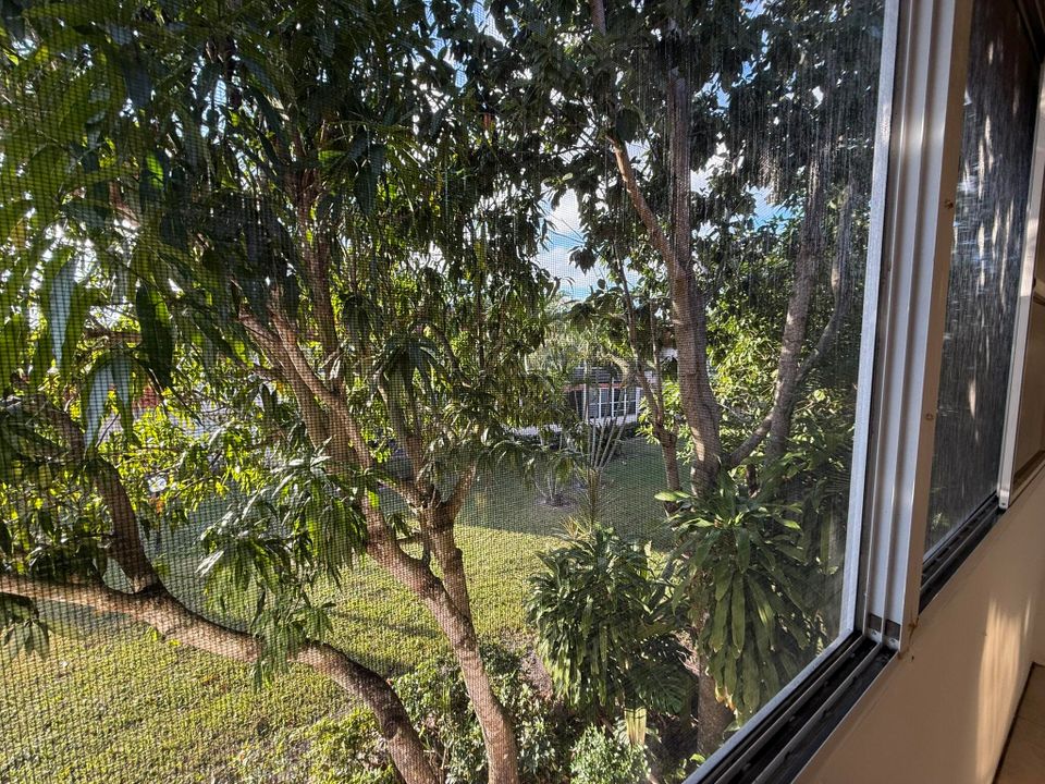 For Rent: $1,600 (2 beds, 2 baths, 1088 Square Feet)