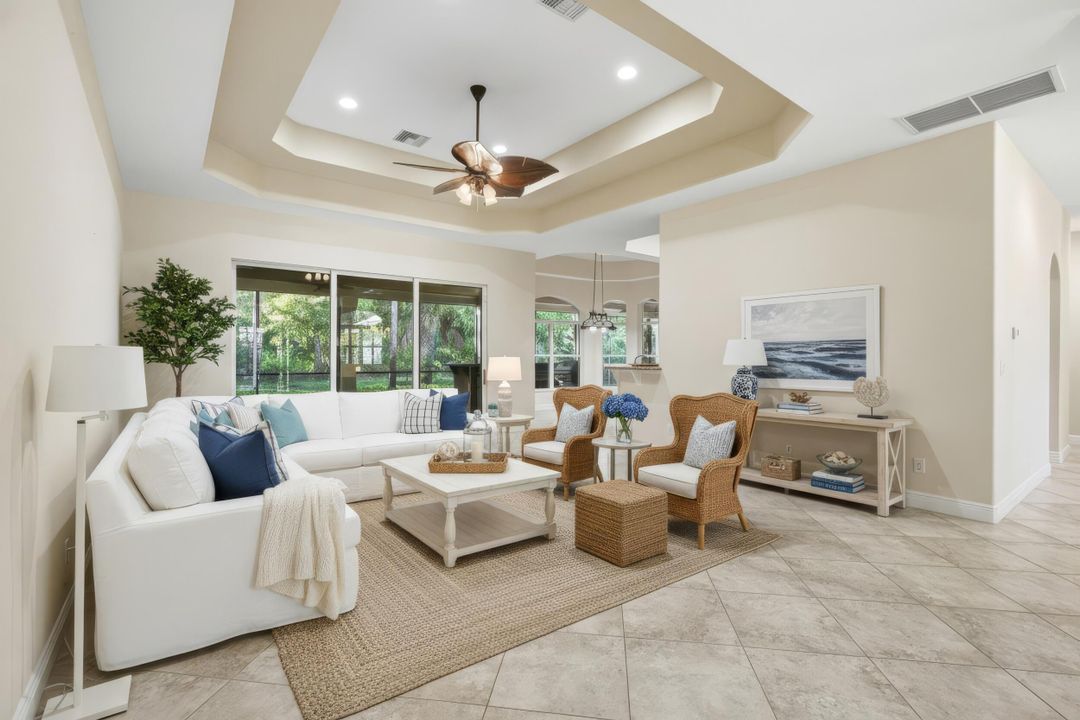 For Sale: $525,000 (3 beds, 3 baths, 2668 Square Feet)