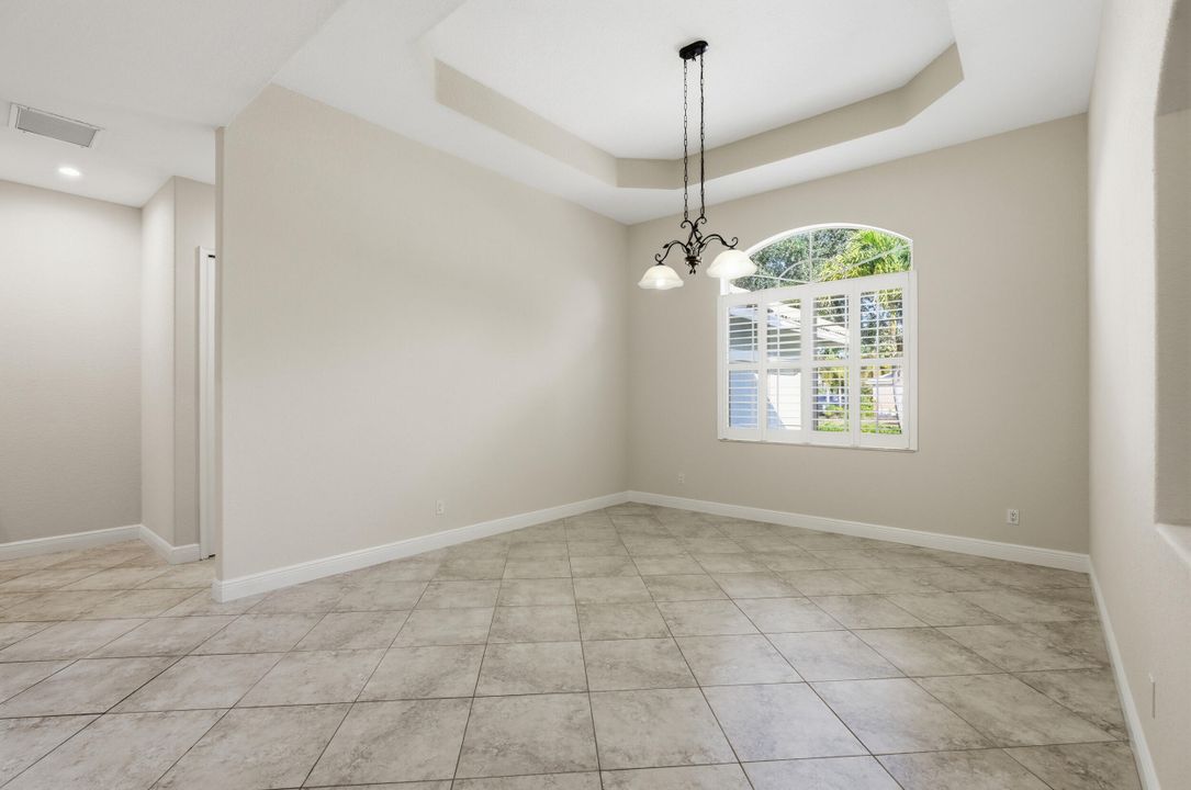 For Sale: $525,000 (3 beds, 3 baths, 2668 Square Feet)