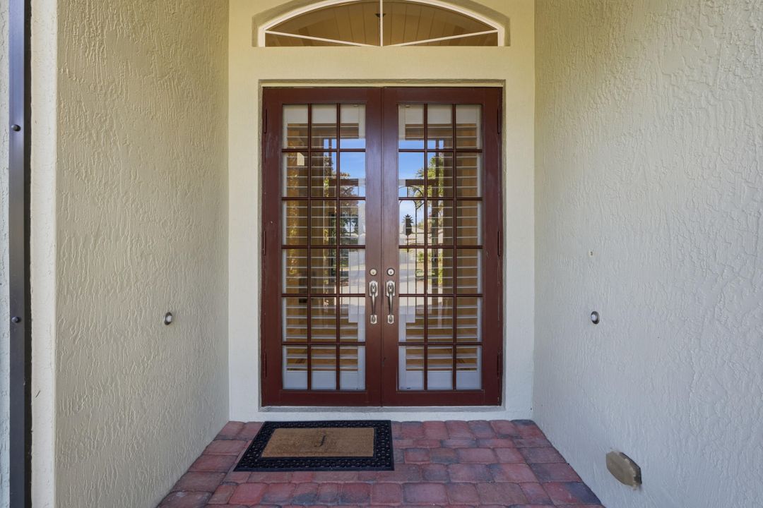 For Sale: $525,000 (3 beds, 3 baths, 2668 Square Feet)