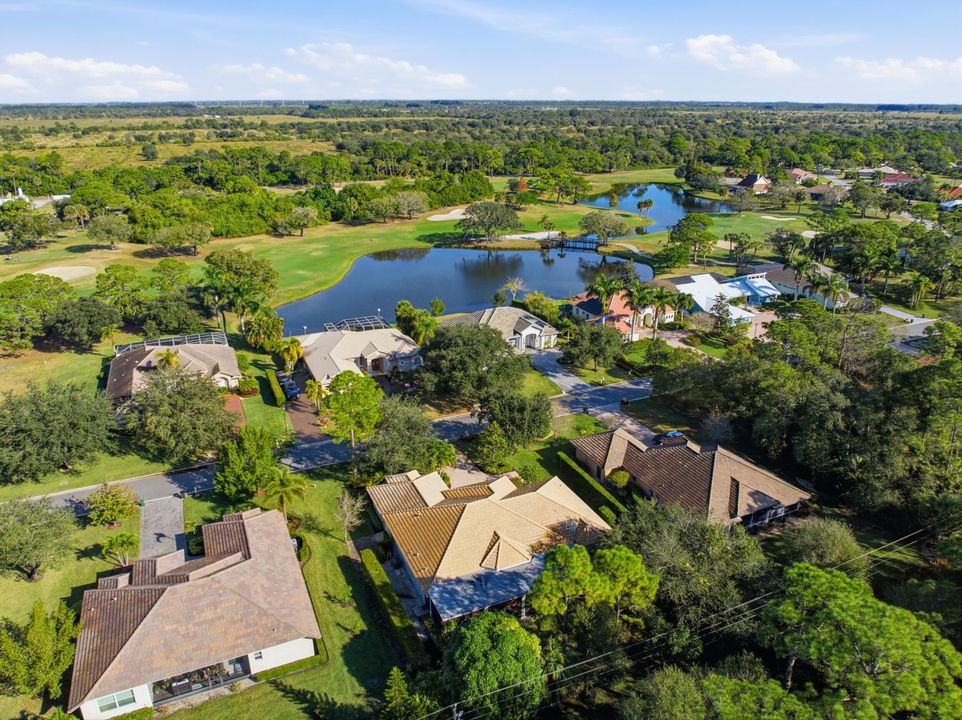 For Sale: $525,000 (3 beds, 3 baths, 2668 Square Feet)