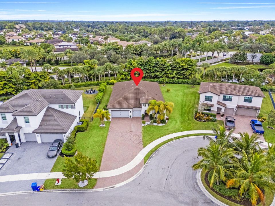 En Venta: $875,000 (4 camas, 3 baños, 2803 Pies cuadrados)