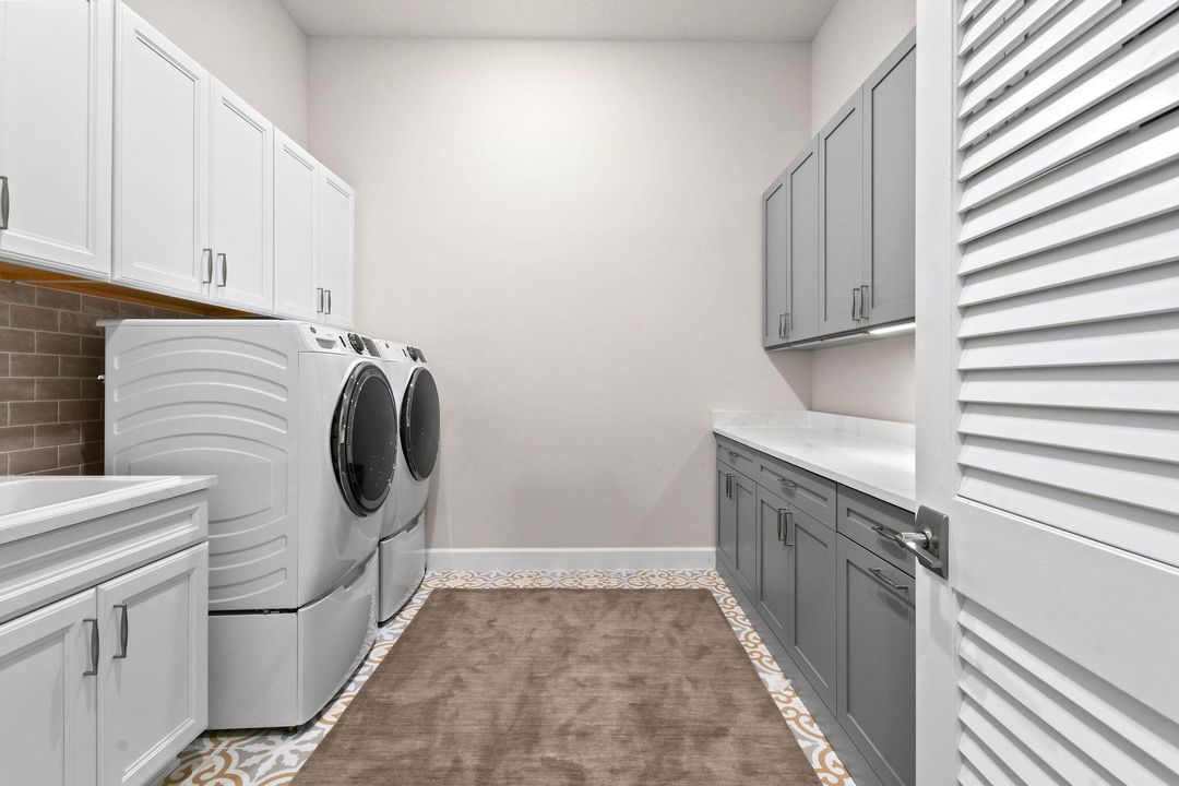 En Renta: $22,500 (4 camas, 3 baños, 3461 Pies cuadrados)