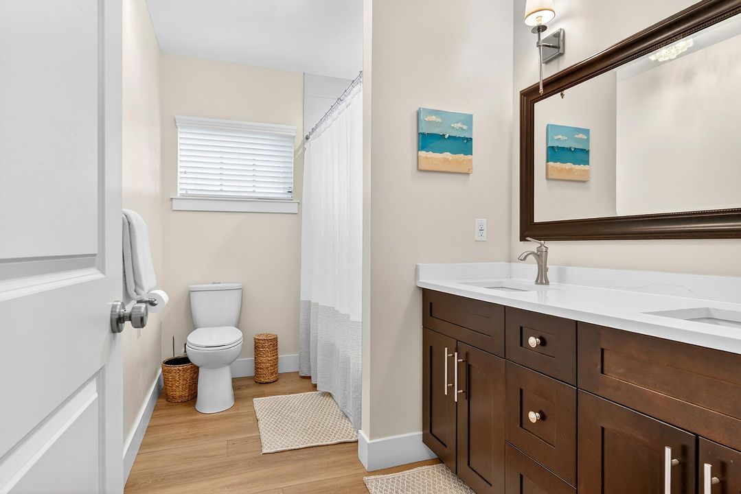 En Venta: $1,995,000 (5 camas, 3 baños, 2503 Pies cuadrados)