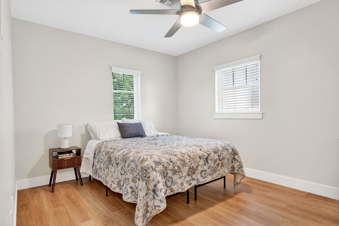 En Venta: $1,995,000 (5 camas, 3 baños, 2503 Pies cuadrados)