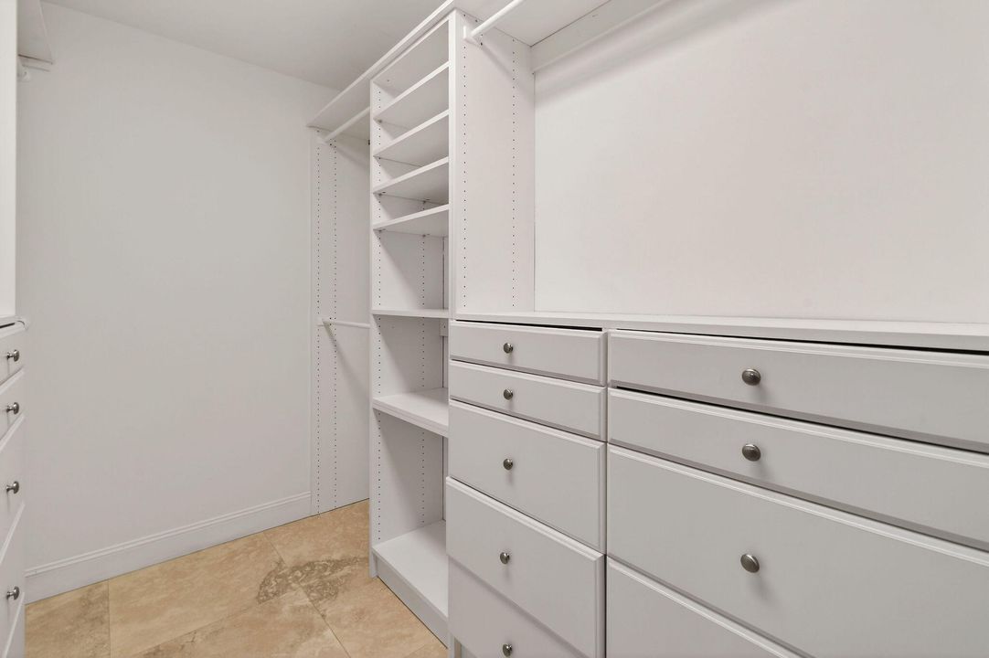 待售: $1,297,000 (4 贝兹, 4 浴室, 3552 平方英尺)