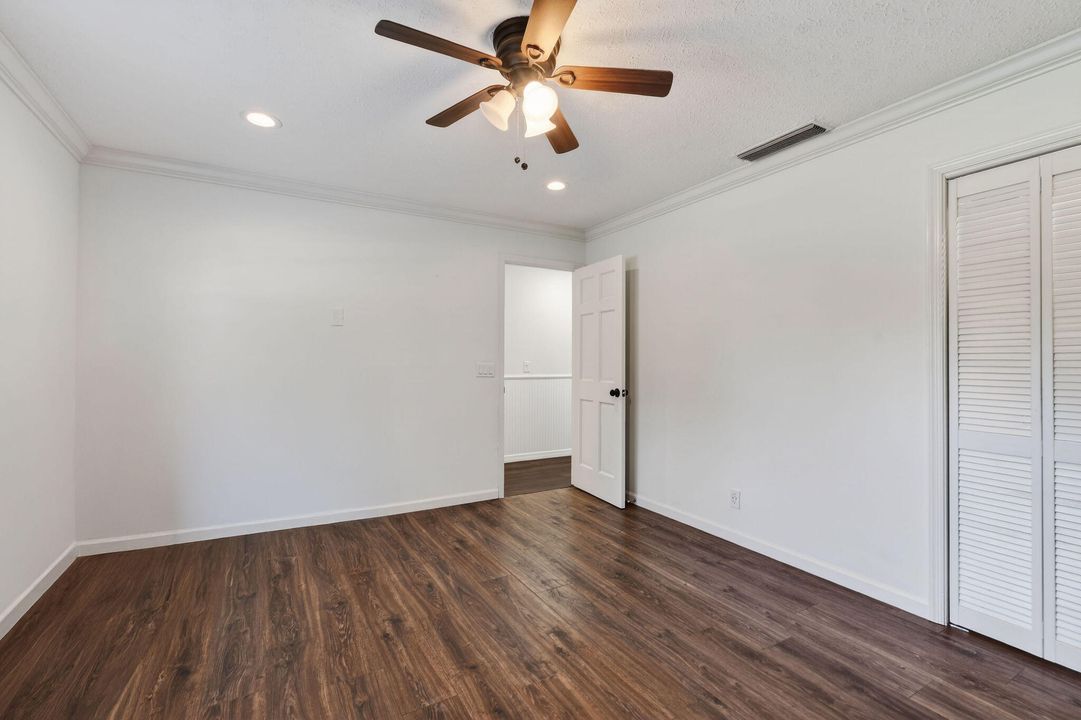 待售: $1,297,000 (4 贝兹, 4 浴室, 3552 平方英尺)