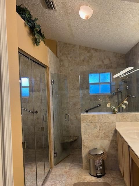 For Sale: $525,000 (3 beds, 2 baths, 1682 Square Feet)