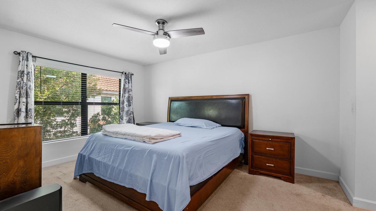 En Venta: $445,000 (4 camas, 2 baños, 1861 Pies cuadrados)