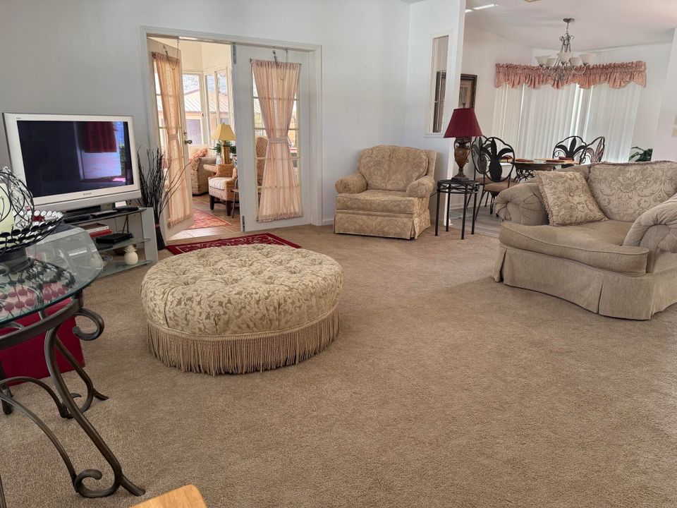 For Sale: $79,000 (2 beds, 2 baths, 1200 Square Feet)