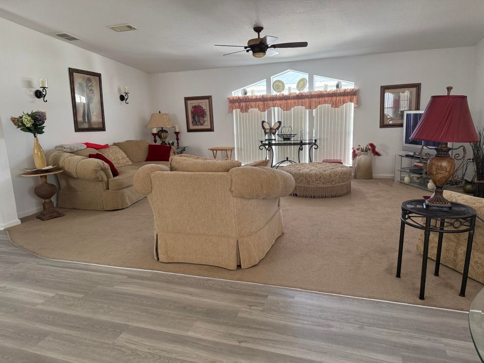 For Sale: $79,000 (2 beds, 2 baths, 1200 Square Feet)