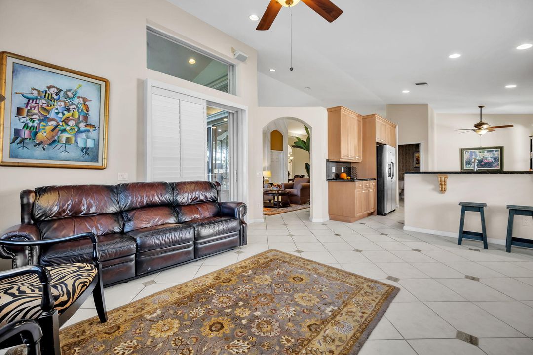 For Sale: $539,000 (3 beds, 2 baths, 2249 Square Feet)