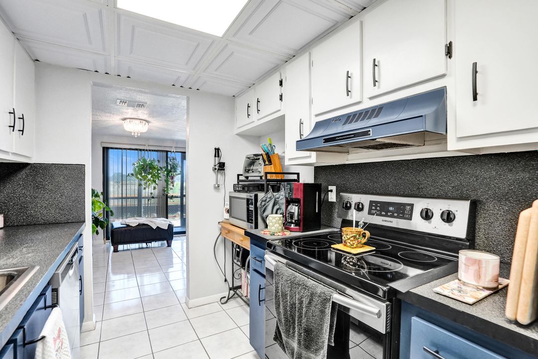 En Venta: $389,000 (3 camas, 2 baños, 1581 Pies cuadrados)