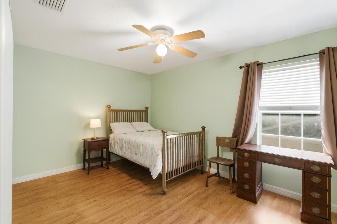 For Sale: $460,000 (4 beds, 2 baths, 2204 Square Feet)