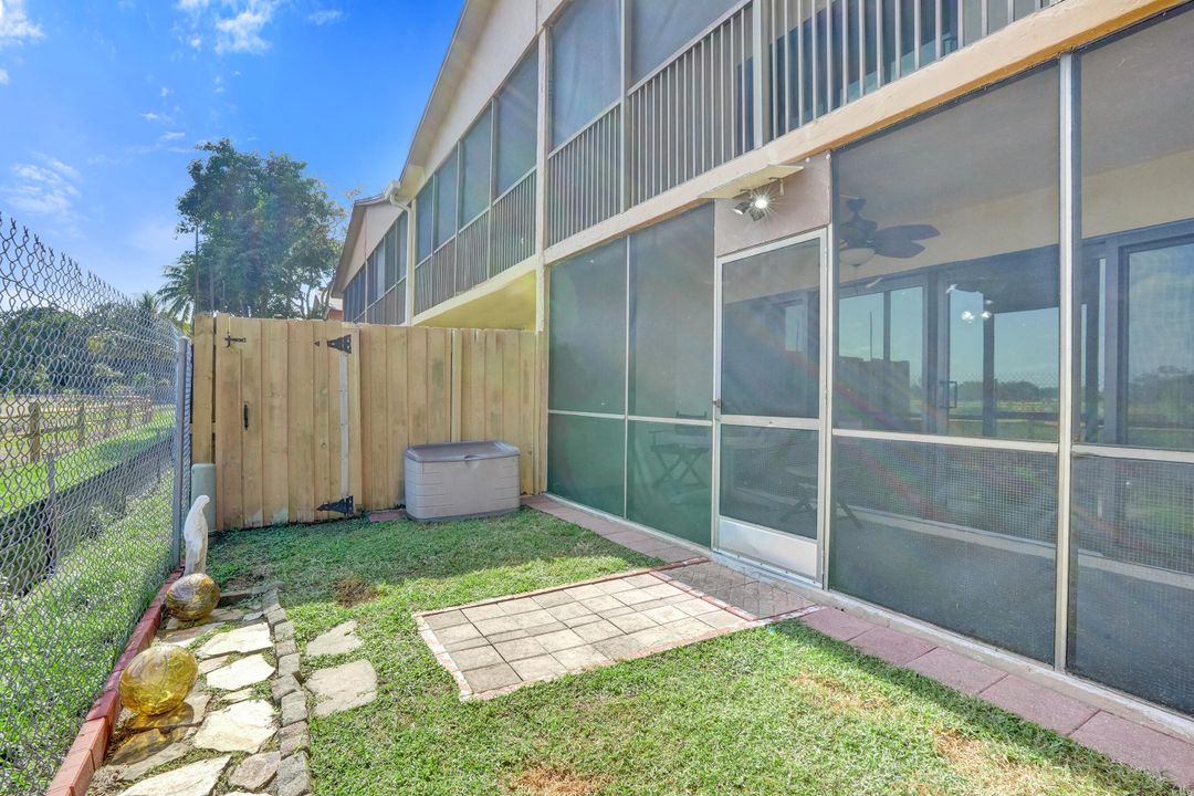 En Venta: $389,000 (3 camas, 2 baños, 1581 Pies cuadrados)