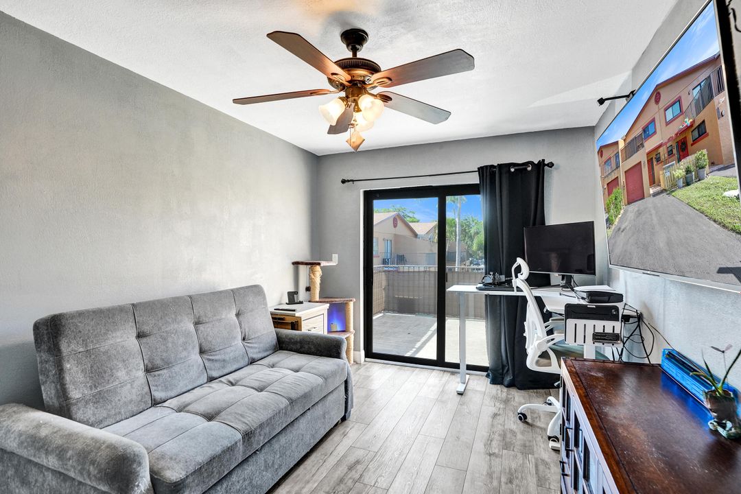 En Venta: $389,000 (3 camas, 2 baños, 1581 Pies cuadrados)